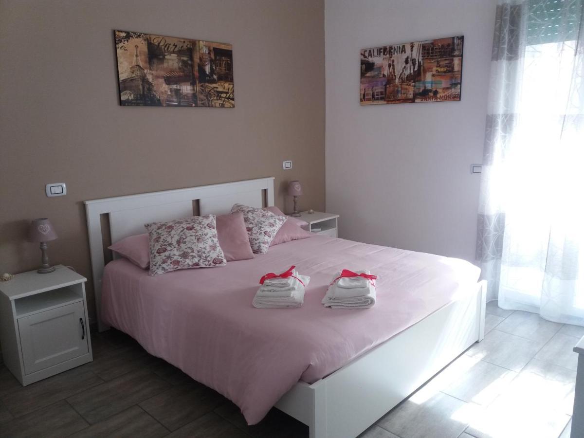 Pietro'S House Apartment โรม ภายนอก รูปภาพ
