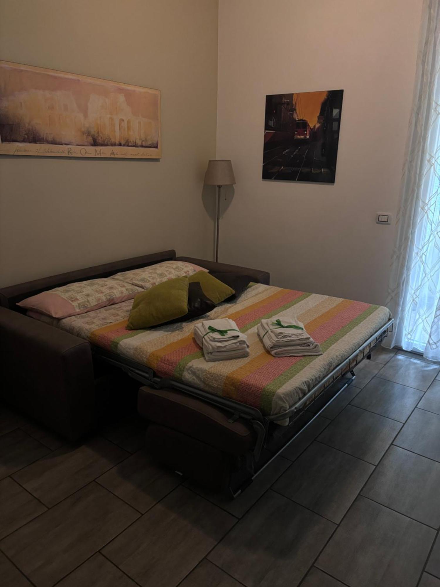 Pietro'S House Apartment โรม ภายนอก รูปภาพ