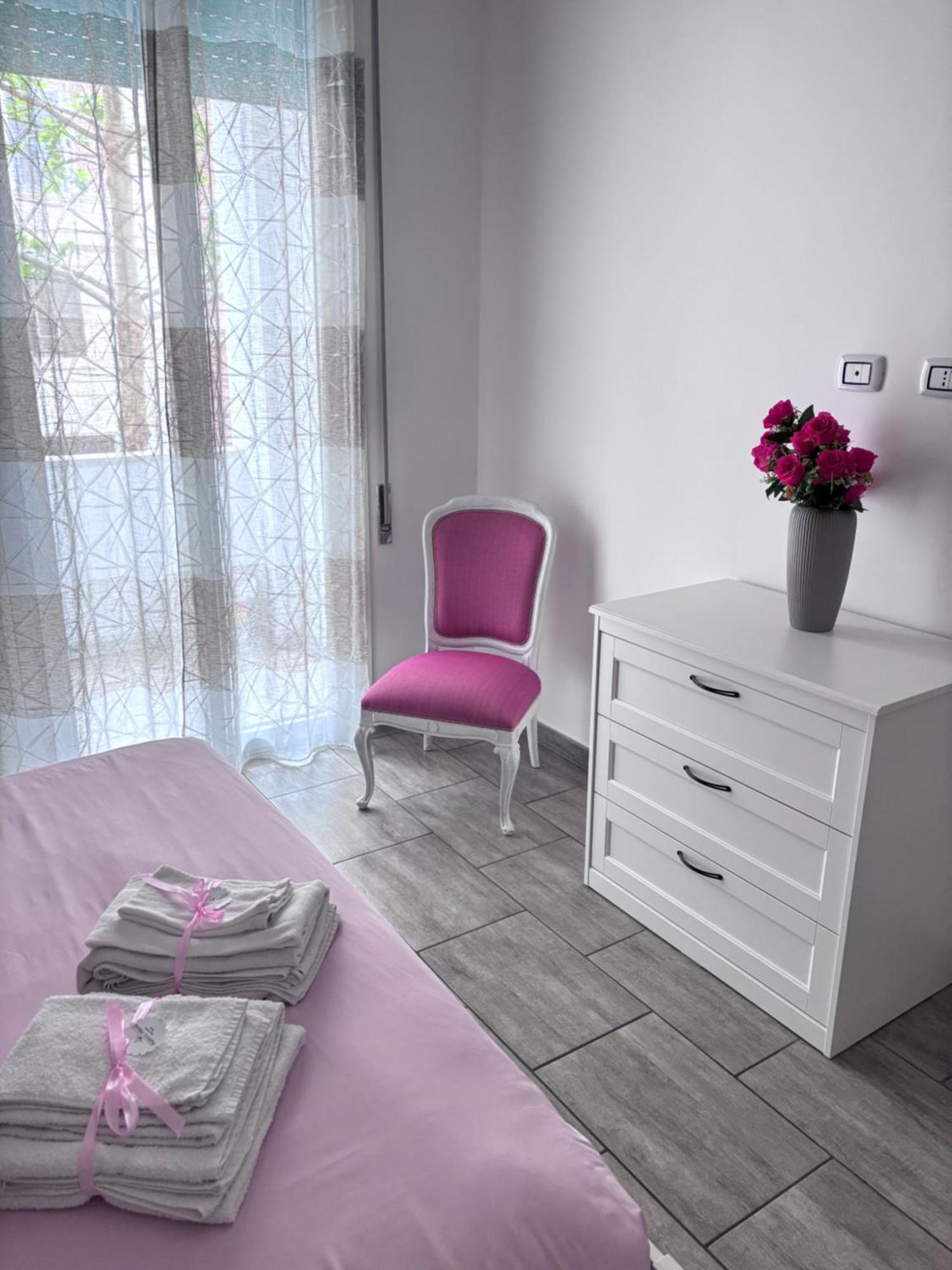 Pietro'S House Apartment โรม ภายนอก รูปภาพ