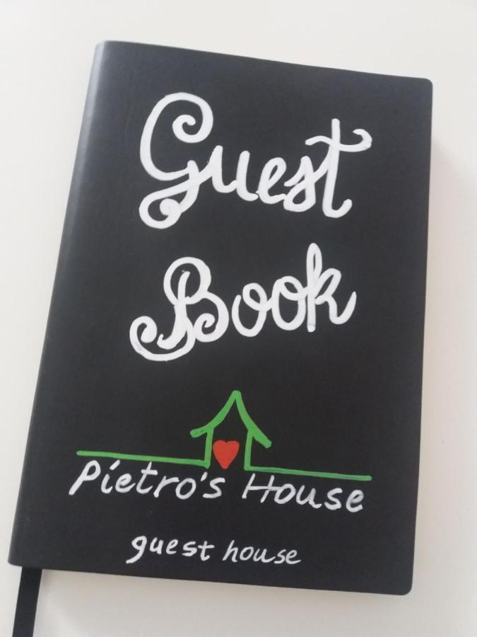 Pietro'S House Apartment โรม ภายนอก รูปภาพ